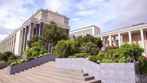Снова всё этим москвичам