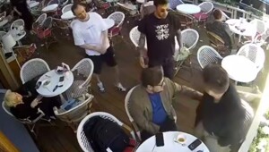 Футболист Фёдор Смолов ударил двух посетителей ресторана в Москве