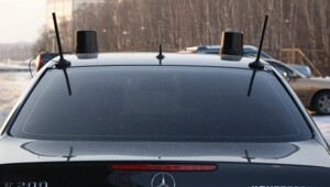 Нужно ли пропускать автомобиль с черной мигалкой?
