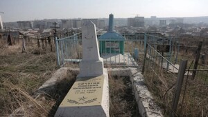 В Киргизии снесли старейшее христианское кладбище