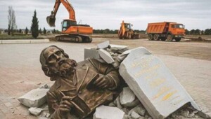 "Прекратите искажать наши топонимы": в Азербайджане снесли памятник Айвазовскому и потребовали от России извинений за освещение этого события