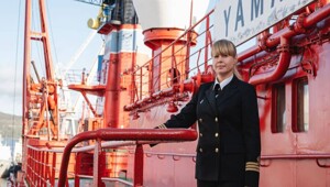 Впервые в российской истории капитаном атомного судна назначена женщина