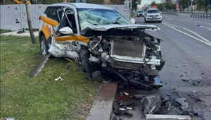 ДТП в Москве, Таксист выехал на встречку