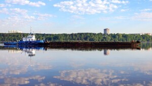 Капитан баржи протаранил лодку рыбака на реке Каме в Татарстане