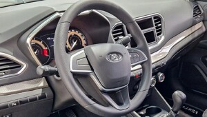 Русские Кулибины придумали, как обезвредить блокираторы руля Lada Vesta 