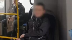 В&nbsp;Петербурге школьники побили пенсионерку в&nbsp;автобусе