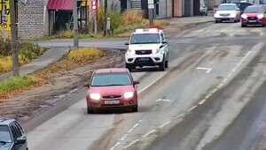 Пьяный угонщик пытался скрыться от полиции и попал на кладбище