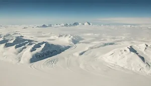 "Совсем другой мир": полярник показал, как выглядит погода в -62 в Антарктиде