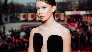 5 дочерей знаменитых родителей, демонстрирующих возрастной диссонанс