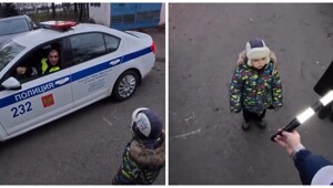 Мальчик попросил полицейских включить мигалки