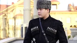 "Достойный представитель команды": Рамзан Кадыров поздравил сына Адама с 18-летием