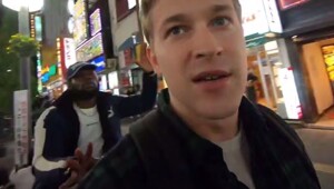 Блогер, хваливший безопасность Токио, стал жертвой нападения