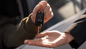 Верховный Суд постановил, что договор купли-продажи не является доказательством покупки автомобиля