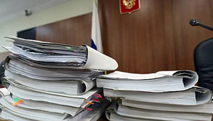 От дворца до пустого гаража: как Фролов лишился 1,6 миллиарда за один суд