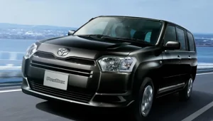 В Японии до сих пор можно приобрести новую вместительную «тойоту» за 12 000 $