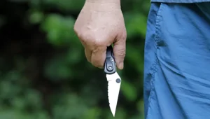 Мигрантам хотят запретить носить любые ножи: законопроект внесён на рассмотрение Госдумы