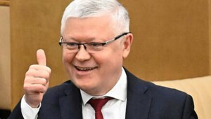 Госдума приняла закон об отмене обязательных ежегодных деклараций чиновников