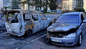 Во Франции побили рекорд по сожженным в новогоднюю ночь автомобилям