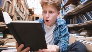 Литературные шрамы: пользователи обсуждают книги, которые оставили след в душе, а не на полке