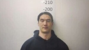 Стендап-комику Нурлану Сабурову запретили въезд в Россию на 50 лет