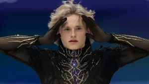 Американский фигурист Илья Малинин исполнил запрещённое 50 лет сальто на Олимпиаде