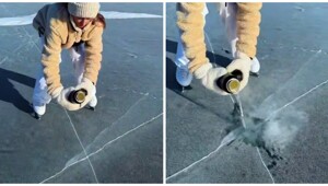 Девушка вылила кипяток на лёд на озере