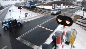 Встреча поляка с двумя поездами