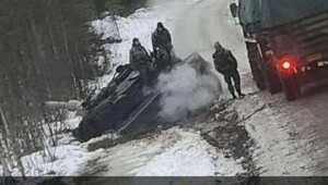 Танки грязи боятся: Финляндия готовится к учениям НАТО, но пока проигрывает собственной обочине