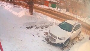 Девчонка за рулём