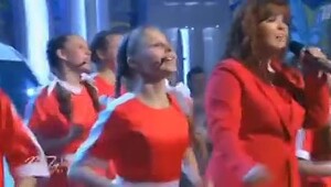 На «Первом канале» спели песню о том, как хорошо жить без интернета