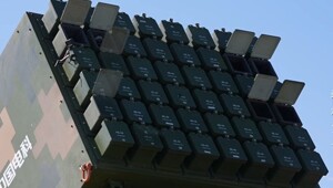 В Китае показали работу системы управления роем дронов