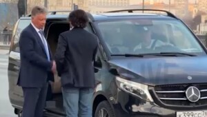 Глава «АвтоВАЗа» Максим Соколов обсудил доминирующее положение «Лады» на российском авторынке и уехал на Мерседесе