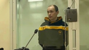 Треш-стримера отправили в колонию строгого режима за плевок на георгиевскую ленточку