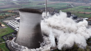 Министр экономики ФРГ официально назвала отказ от АЭС фатальной ошибкой