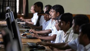 Как Сэм Альтман отправил миллионы индийских кодеров жарить яйца на улице