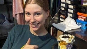 Россиянка сделала кальян на куличе и заработала уголовное дело