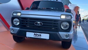 АвтоВАЗ представляет на Петербургском экономическом форуме обновленную NIVA Legend