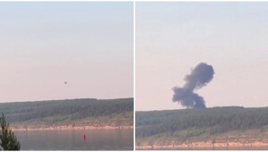 Момент крушения самолета Ту-22М3 попал на видео