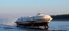 Советский теплоход на подводных крыльях «Метеор»