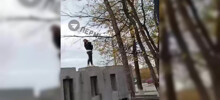 В Пермском крае ищут девушку, устроившую танцы на памятнике героям Великой Отечественной войны