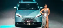 В России стартовали официальные продажи флагманского кроссовера Omoda C7. Названы комплектации и цены