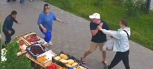 Бои без правил подростка с нелегальными мигрантами-торговцами