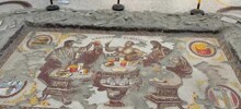 Необычная реклама  в Риме