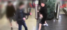Парень ударил пассажира, помешавшего ему пройти в метро бесплатно