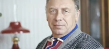 Смерть в ледяном душе, гроб в фойе, прощание без коллег
