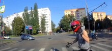Учитель на мотоцикле сорвался на визг⁠⁠