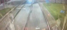 В Санкт-Петербурге трамвай сбил самокатчика. ДТП