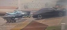 Водитель BMW решил поплавать