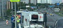 Момент столкновения скорой с “Вольво» на юго-западе Москвы