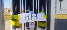Заправки начали ограничивать продажу топлива из-за дефицита, а где-то АЗС и вовсе закрылись
